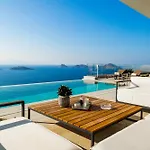 View Infinity Pool Sunset Over Greek Islands Private Concierge Breakfast Up To 10 Guests فيلة *