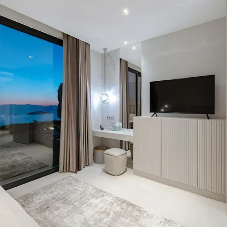 Villa View Bodrum Infinity Pool Sunset Over Greek Islands Private Concierge Breakfast Up To 10 Guests *