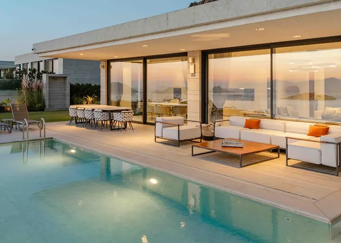 Villa Villa View Bodrum Infinity Pool Sunset Over Greek Islands Private Concierge Breakfast Up To 10 Guests